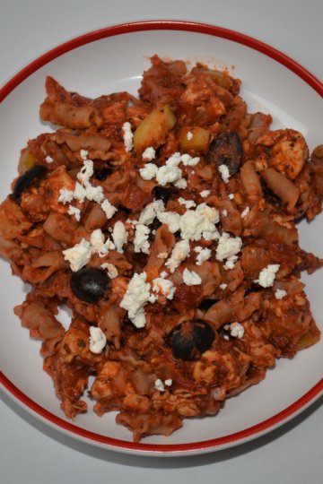 Celozrnné cestoviny na stredomorský spôsob