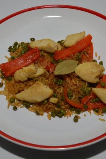 Paella s kuracím mäsom